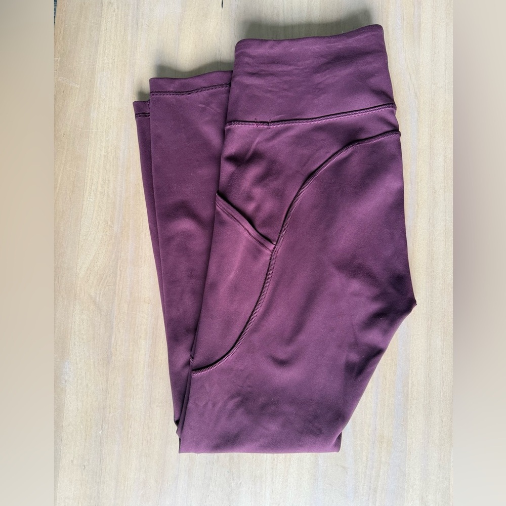 Lululemon invigorate high rise tight size 4 burgundy - only worn once!